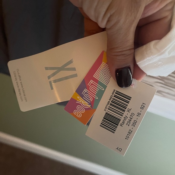 LuLaRoe Randy top - Picture 4 of 5